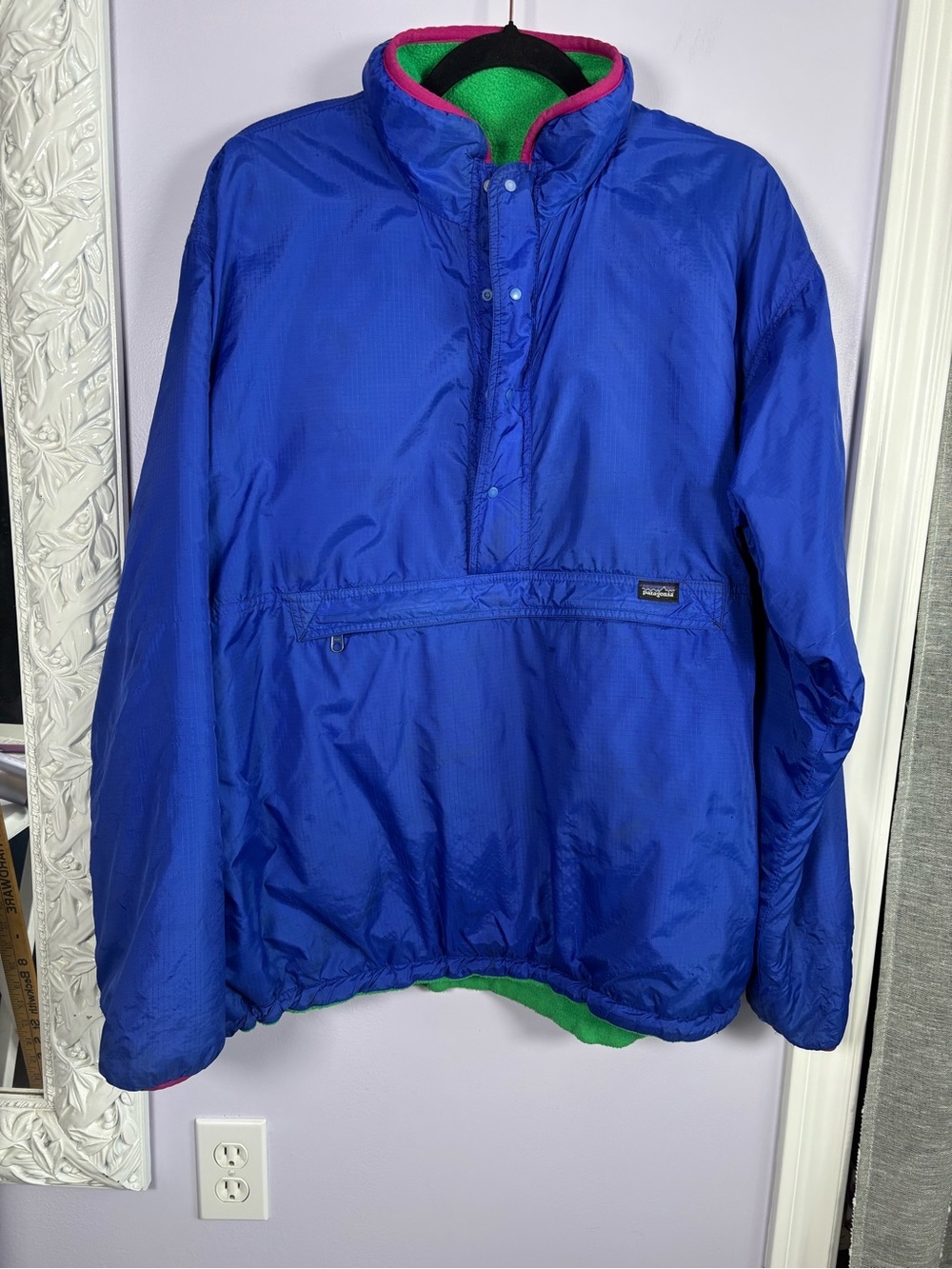 Patagonia Vintage Royal Blue and Green Fleece Reversible Pullover Jacket